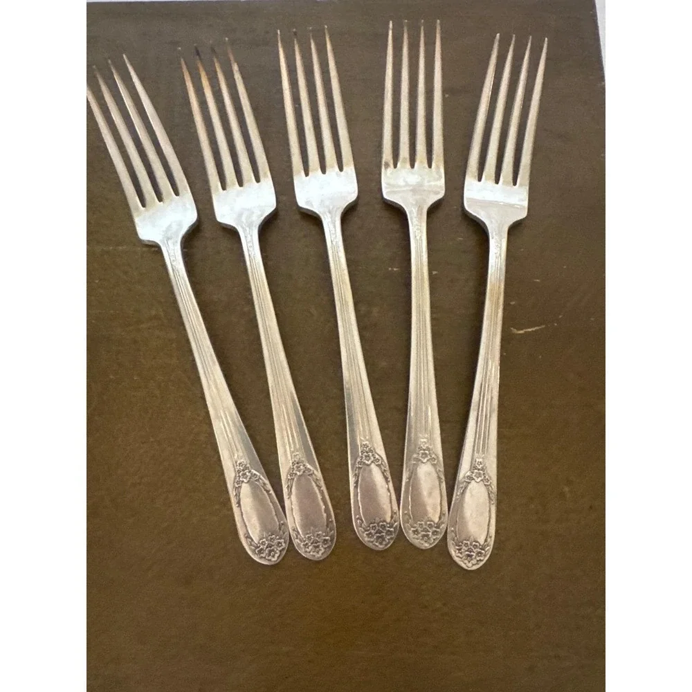 Rogers & Bro Silver Plate Flatware Set 1937 Exquisite Pattern 22pc Wood Chest